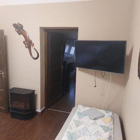 Feher Galamb Apartman Gyál Екстериор снимка
