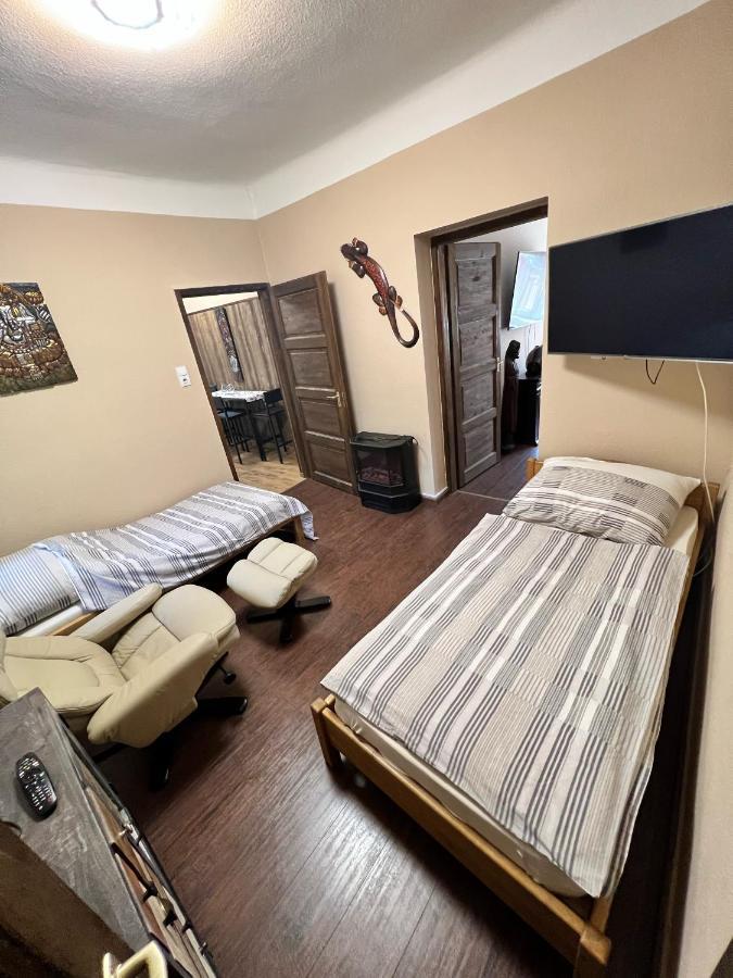 Feher Galamb Apartman Gyál Екстериор снимка